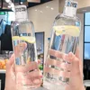زجاجة مياه بلاستيكية 750 مل مع علامة زمنية إبداعية كبيرة السعة السعة تسرب زجاجة زجاجة قطرة مقاومة