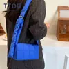 Bolsa de noite Luxo tecido no ombro acolchoado de algodão bolsa de bola de bobo de edredão fofo para mulheres Designer Crossbody Messenger 0623