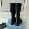 prada Вы Femmes de qualité supérieure Boots Chaussures de plate-forme noire sur le genou Chaussure en cuir Combat blanc cowboy chelsea botte Ada Femmes Knee Zwd0