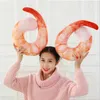 2017 Hot 40cm U Neckpillow Räkor Kudde Pillow Plush Peeled Prawns Fyllda Djur Plyschleksaker Julfödelsedaggåva G220419