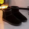 2022 Hot classica AUS U5854 Mini classici stivali da neve da donna tenere in caldo avvio uomo donna peluche stivali caldi casuali scarpe trasbordo gratuito