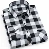 Queda Negócio Casual Homens Camisa xadrez Marca de Alta Qualidade Escritório Masculino Vermelho Preto Checkered Manga Longa Camisas Roupas 220401