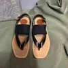 Ballerine da donna Woody Sandalo mulo piatto Grove Ciabatte in pelle di vitello marrone Pantofola slip-on in tela Morbida stampa marrone chiaro Scarpe con fondo in gomma ricamate