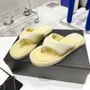 Designer Slippers Women Sandals Soft Leather Flip Flops Comfortable Ladies Summer Beach Slides Shoes Classic Platform Slipper