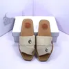 Pantoufles d'été femmes luxe Designer mode maison plage sandales plate-forme Woody Sliper dentelle lettre croix bande tongs MKJK5485