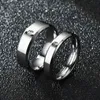Bröllopsringar YWSHK 2022 Anpassa graveringsnamn Rostfritt stål Rhinestone Par Ring Luxury Inlaid Crystal Jewelry Accessories Rita22