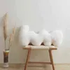 Nordic Home Decor Blanc Coussin Doux En Peluche Pour Canapé Chaise Siège Amour Forme Lettre s Accessoires Décoratifs Cadeau J220704