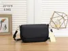 Summer mulheres bolsa e bolsas 2022 novas sacolas quadradas casuais de moda de alta qualidade, designers ombros de designers Messenger H0609