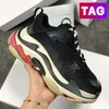 2023 Fashion Triple S Casual Shoes Men Kvinnor Designer Triple-S svart godis grå röd orange vit ljus blå burgundy mens sneakers flerfärgade lila kvinnliga tränare