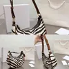 Torby kobiety moda torebka zebra na ramię designerka skórzana crossbody żeńskie torebki pod pachami