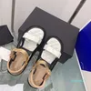 2022-Calssic Designer Sandalen für Frau Plattform Offene Schuhe Kalbsleder Luxus Slingbacks Rot Schwarz Mode Hausschuhe Damen Loafer Flip Flops