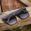 Óculos de sol Moda de grandes dimensões homens homens com design de metal T UV400SungLASSes