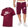 Мужской бренд -спортивный костюм две кусочки набор для мужчин повседневной фитнес -спортивный костюм с коротким рукавом, брюки для футболки мужская спортивная одежда костюмы