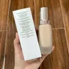 Foundations liquides à usure à longue usure douce SPF20 30ml 3 teintes de couverture complète sans couture maquillage de peau d'éclairage de la peau