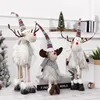 Große stehende Elchpuppe mit Lichtern Weihnachtsgeschenk für Kid Rentier Navidad Ornamente Home Decor 220512