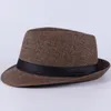 Bérets Jazz Paille Chapeau printemps Summer Retro Men's Hats Fedoras Panama Plaid Plaid Adult Bowler Classic Version Chapeau Hatsberets