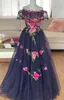 2022 Floral Brodé Applique Robes De Bal Quinceanera A-ligne De L'épaule Tulle Zip Up Sweet 16 Robes De Soirée Formelle Plus La Taille