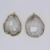 Подвесные ожерелья оптовые цветные кристаллические натуральные камень для нерегулярного ожерелья DIY или ювелирных изделий.