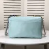 Tasarımcı Omuz Çantası Kadınlar İçin Klasik Çanta Çantası Crossbody El Çantaları Zincir Tote Seyahat Lüks Saklar Leydi Çantalar Moda Çapraz Vücut Çantası Altın Zincir Kadın Flep Bags