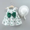 Meisjesjurken Kinderen Zomer Baby Girls Mouwloze Cherry Dot Big Bow Print Floral Dress Princess Rok met hoedkleding