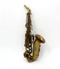 Saxophone soprano courbe cognac de style allemand avec gravure