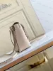 Högkvalitativ äkta läderdesigner Luxury Ryggsäckar Tiny Handväska Bag Axel Väskor Svart Brev Embossing Fashion Zipper Resa Backp