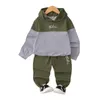 Conjuntos de roupas de inverno Bebê Baby Boys Tracksuit Manga Longa Hoodie + Calças Suatsuit Colorblock Sweatshirt Calças Jogger Sportswear 1-6t