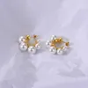 2023 Stud Stud a forma di C Orecchini di perle Stud femminile Nicchia Design Texture di alta qualità Sterling Silver Needle Retro Temperamento Gioielli Regalo Gemelli