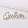 Crystal Letters Brosches for Women Temperament Crown Silk Scarf Buckle Lday Dress Suit Dräkt Kläd Corsage Brosch Pin Klädtillbehör