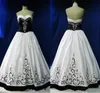 Vintage Gothic country Wedding Dresses Black And White Embroidery beades Sweetheart bridal gowns Vestidos De Novia plus size1883303