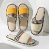 Four Seasons Linen Slippers 여성 패션 컬러 두꺼운 단독 실내 편안한 조용한 고품질 가정 레저 크기 36-44