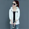 Kvinnans jackor 2022 Spring Autumn Fashion Short dragkedja Huven Långärmad sport Casual Jacket Thin Coat Kvinnlig trend 057