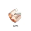 Mens Dames Designer Band Ringen Mode Titanium Staal V Letter Gold Silver Love Ring Sieraden