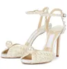 Robe de mariée femme sandale SACORA sandale ornée de perles dentelle florale et perles bride à la cheville bout ouvert design de luxe pompes chaussures faites à la main avec boîte meilleure vente