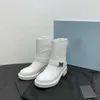 2022デザイナーブーツファッション冬のローヒールの女性の足首ReNylonブラッシュレザーアンクルブーツスクエアヘッドベルトオフィスレディースパーティーシューズNO333