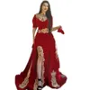 Moderne Marokkaanse Caftan Red Velvet Avondjurken met afneembare rok zijspleet Arabische Dubai Kaftan Celebrity Party Formele jurken 2022 vrouwen speciale gelegenheid slijtage