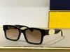 Erkekler ve Kadınlar İçin Güneş Gözlüğü Yaz 4008 Stil Anti-Ultraviyole Retro Plaka Tahtası Tam Çerçeve Gözlükler Rastgele Kutu