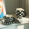 Nordic Monochrome Tasse Schwarz und Weiß Schachbrett Becher Keramik Tasse Ins Kaffeetasse Teller Nachmittagstee Tassen Kreative Tassen