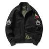 Jaquetas militares piloto masculinas Bordado de algodão Stand Stand Gollar Zipper Outwear Opevers dimenstizes Casual Exército Bomber Tactics Jackets Men 220804