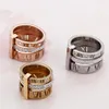 Pierścień Złoty Pierścień ze stali nierdzewnej dla kobiet cyrkon Diamond Roman Numerals Wedding Purning Rings306D3061788