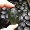 Dekorativa objekt Figurer 20-25G Moldavite tjeckisk meteorit Impact Glass Naturlig grov stenkristallenergi Stonedecorative