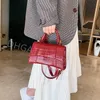 2022 Luxurys Designer Umhängetaschen Berühmte Mini Halbmond Tasche Dame Leinwand Krokodil Brieftaschen Mode Umhängetaschen Geldbörsen Frauen Tote Brief Geldbörse Clutch Lady Handtaschen