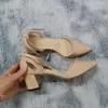 Sandalet 2022 Kadın Seksi 5cm Tek İş Ol Kalın Yüksek Topuklu Mat Natern Ayak Parçası Ağız Partisi Kırmızı Düğün Ayakkabıları