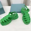 2022 Kvinnor Foam Rubber Sandals Designer Sandal Platform Slides Triangle Metal Slippers Retro Beach Shoes Round Toe Sandal With Box No248