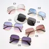 Óculos de sol designer de moda quadrado mulher retro vintage gradiente óculos de sol feminino lente clara preto branco de solsunglasses8217417