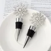 Nowy zimowy ślub Favours Srebrny Snowflake Wine Stopper z prostą opakowaniem świąteczne impreza