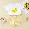 Completi di abbigliamento Set di vestiti per ragazze dei ragazzi per bambini Set di maniche corte per bambini T-shirt floreale con stampa di frutta carina Top Pantaloncini scozzesi Casual 2 pezzi Completi Ropa Ni