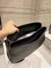 Shoulder Bags Women Crossbody Messenger Large Capacity Underarm Handbag Metal Chain Soft Fashion Designer Leather Lady Wallet 1104