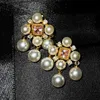 Stud Sydkorea utsökta pärlhängen örhängen mode temperament fjäril eleganta lady smycken vänner gåvastud studstud kirs22