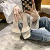 Slippers جديدة شفافة عالية الكعب في صيف عام 2022 صافي ريد للسيدات على غرار سطر واحد مع صندل الكعب الرقيق للارتداء الخارجي 220630